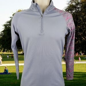 Nike Women's Pro Combat Therma Fit 1/4 Zip Pullover Size Medium Gray Thumbholes
